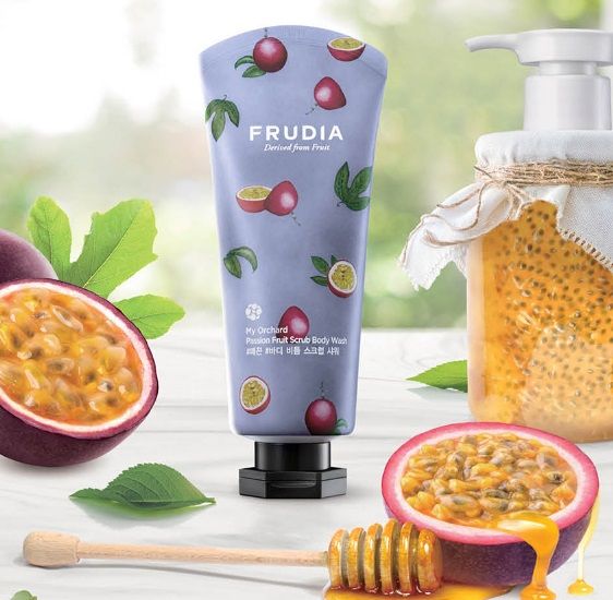 Скраб для тела с маракуйей Frudia My Orchard Passion Fruit Scrub Body Wash